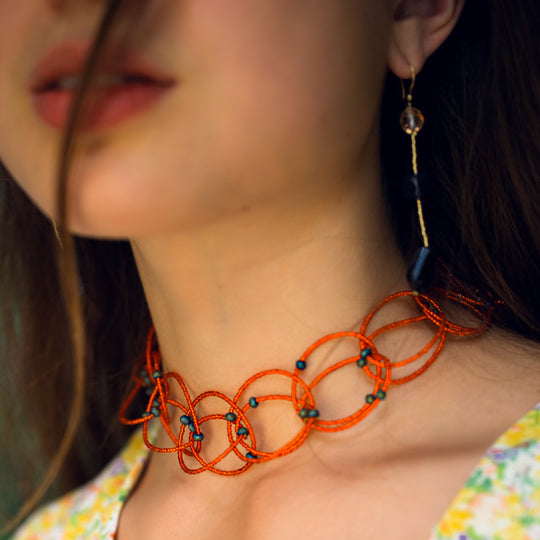 choker collana donna, colore di base arancione fluo